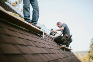 Local Roofers in Parker City, IN